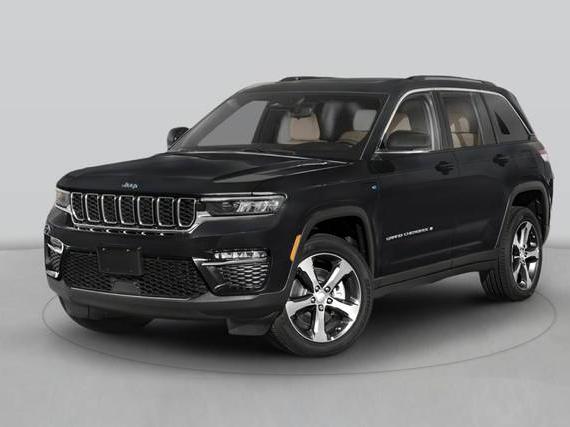 JEEP GRAND CHEROKEE 2023 1C4RJYB66PC633406 image
